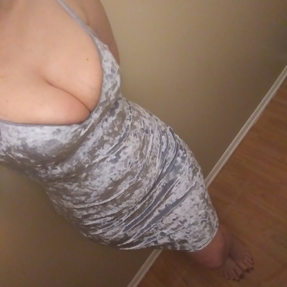 BEAUTIFUL DRESS